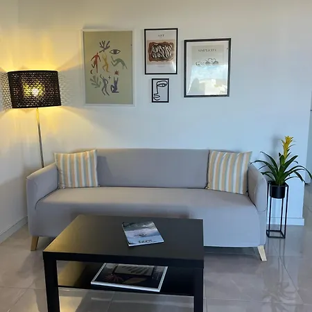 Moderno Frente Al Mar En De Mejores Zonas De En Lanzarote La Santa